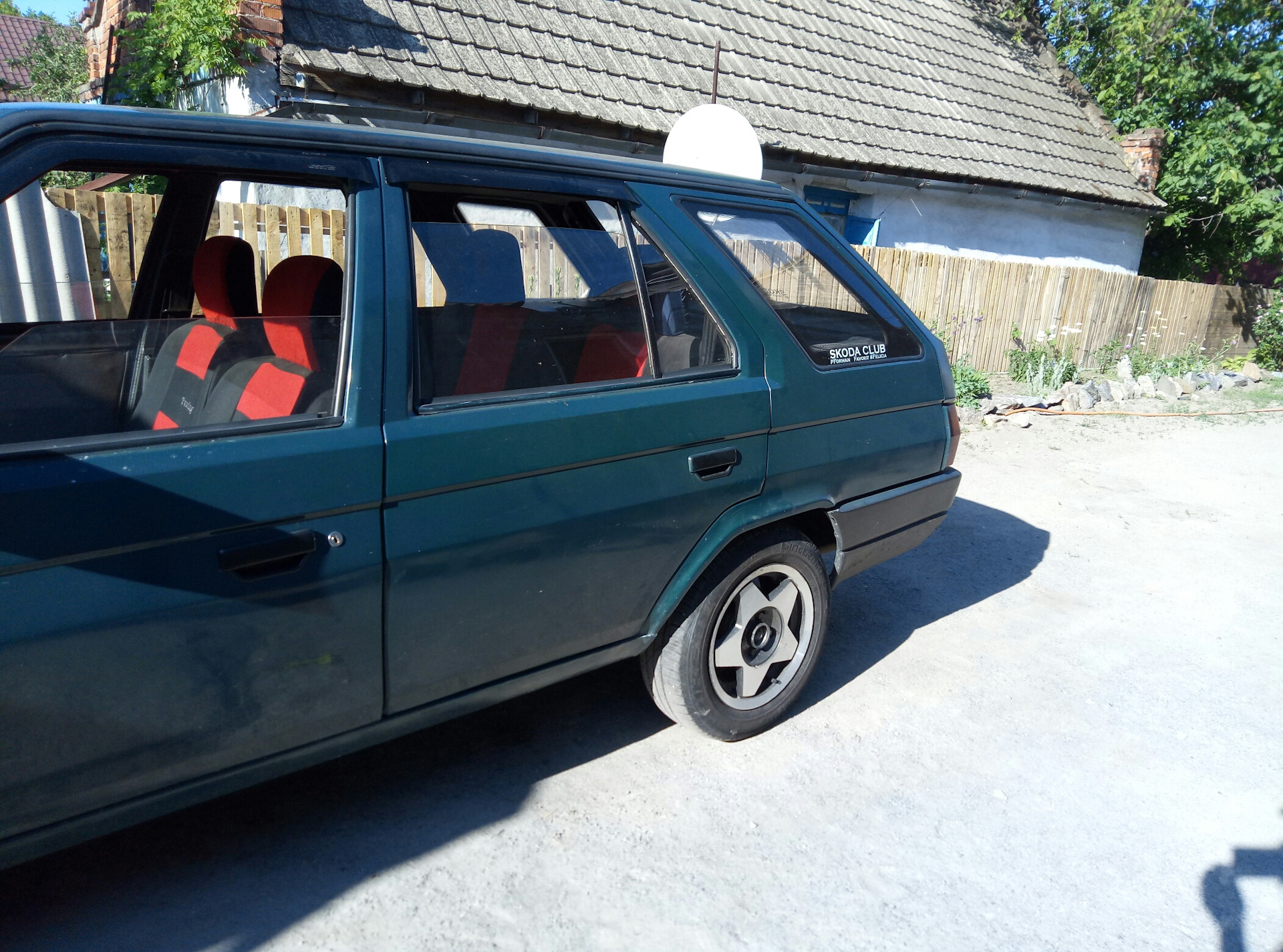 Пластиковые арочки — Skoda Forman, 1,3 л, 1992 года | аксессуары | DRIVE2