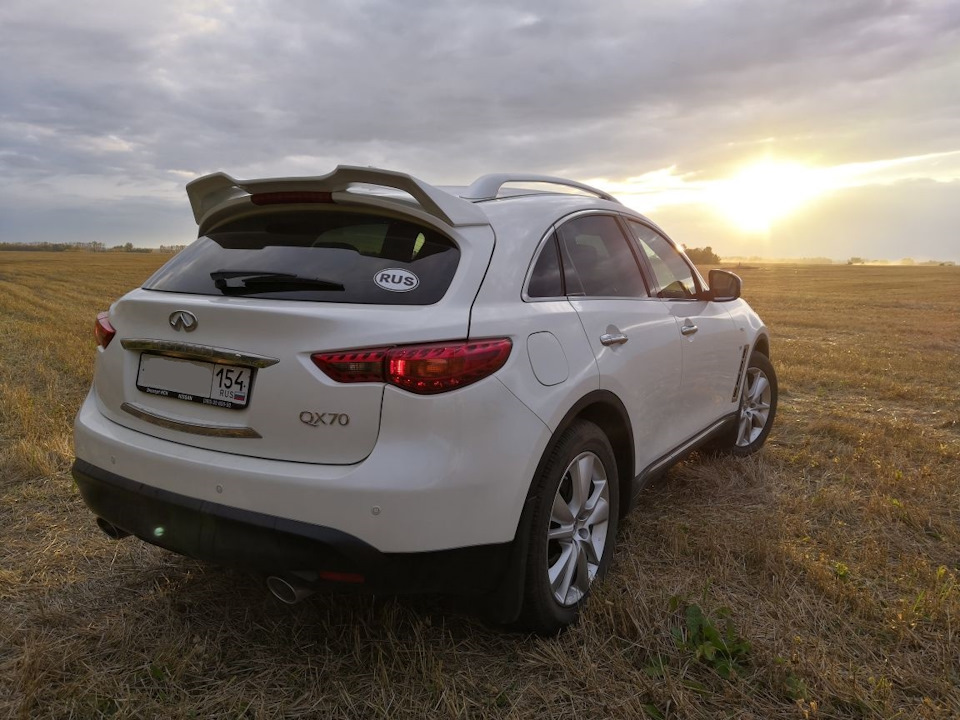 Zapis 23 09 2018 Prosto Foto Infiniti Qx70 3 7 L 2017 Goda Na Drive2