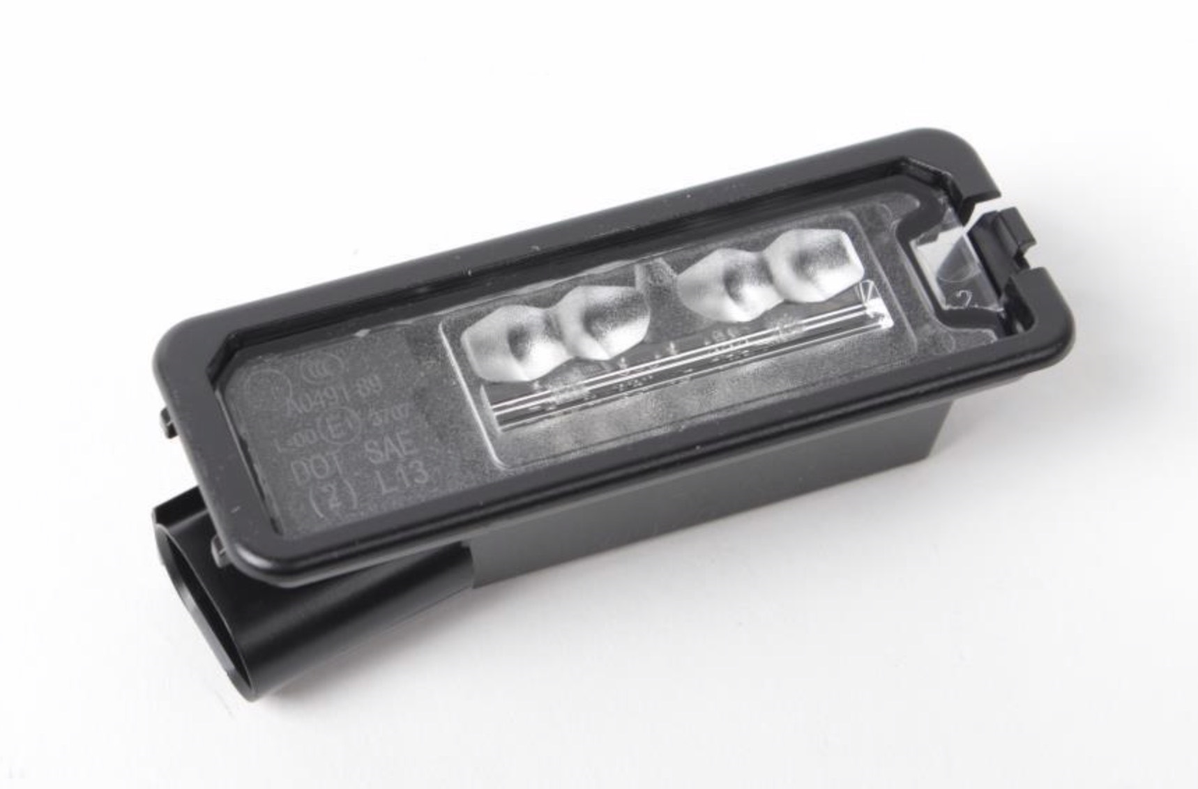 Плафон номерного знака volkswagen crafter 2012. Подсветка номерного знака vw passat b6. Фонарь подсветки номерного знака vw t4. Освещение номерного знака фольксваген. Фонарь подсветки номерного знака vw passat b5.