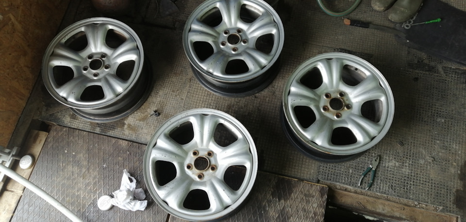 Диски на зиму с Subaru sg — Subaru Forester (SF), 2,5 л, 1997 года ...
