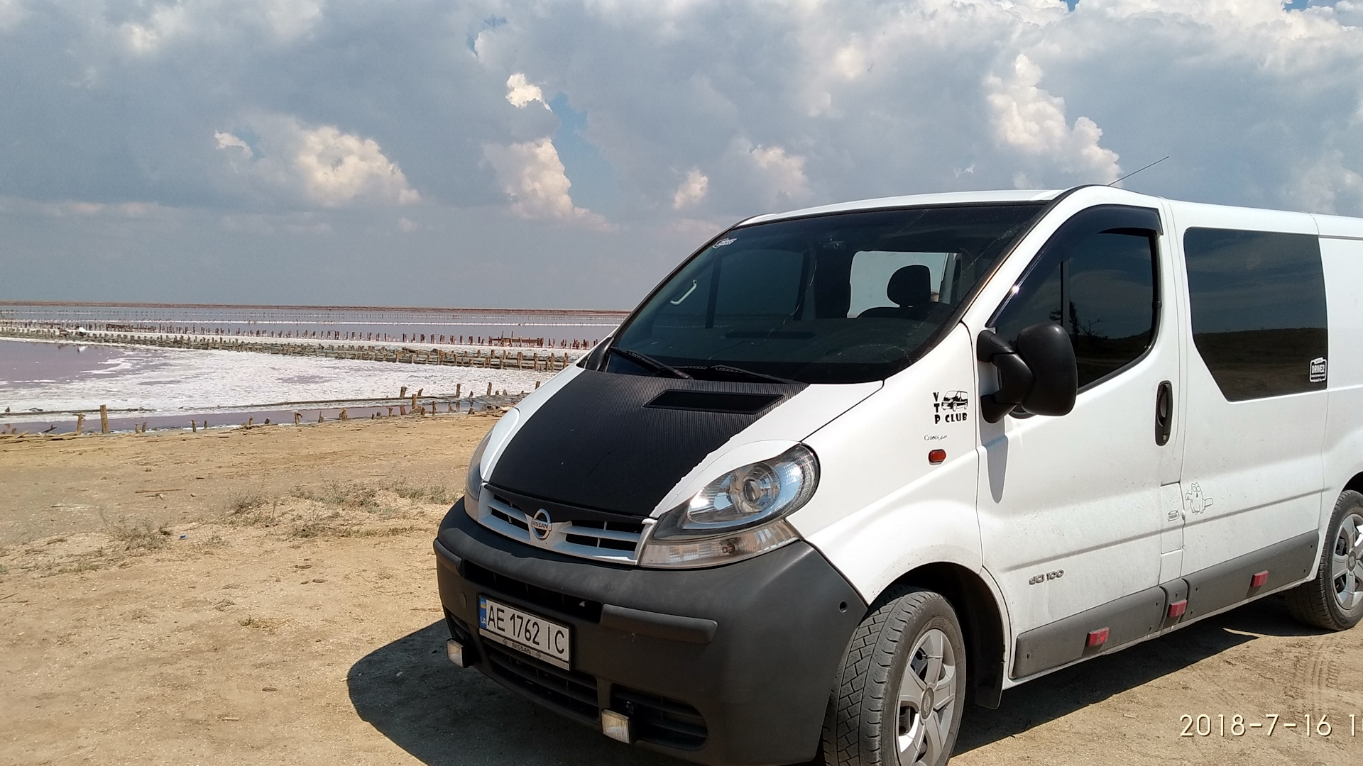 Купить б/у Nissan Primastar I 1.9d MT (100 л.с.) дизель механика в Москве: сереб