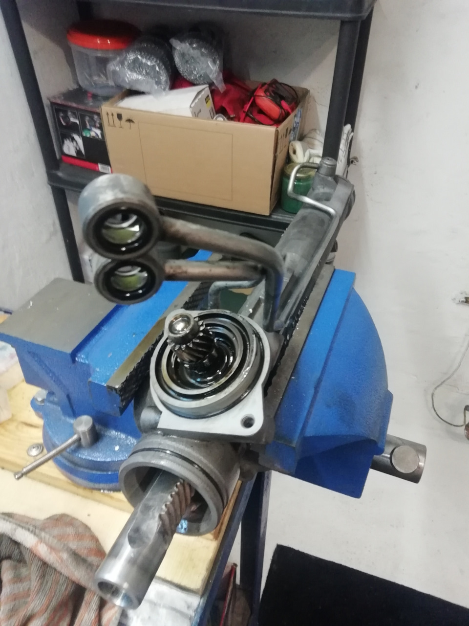 Ремонт активной рулевой рейки БМВ е61 — BMW 5 series Touring (E61), 3 л ...