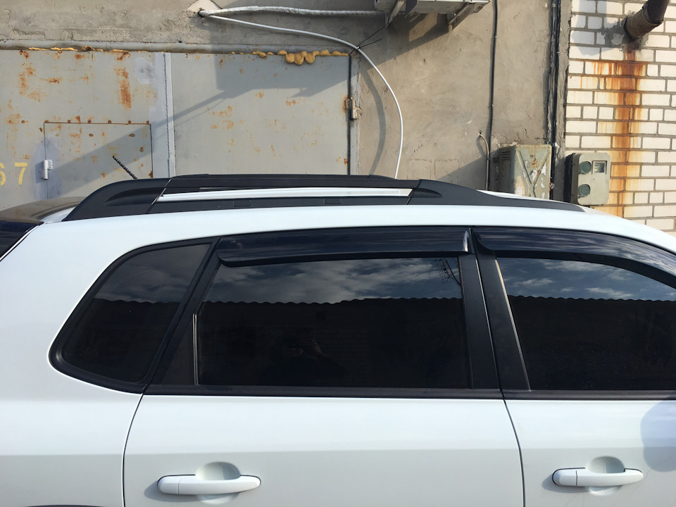 Рейлинги хендай туссан. Рейлинги Hyundai Tucson 1. Hyundai Tucson v рейлинги. Хендай Туссан 2008 заглушка на рейлинги. Tucson Hyundai 2022 рейлинги.