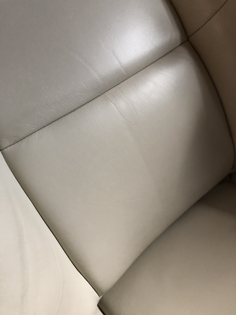 Замена салонного фильтра, воздушного фильтра, замена передних тормозных ...