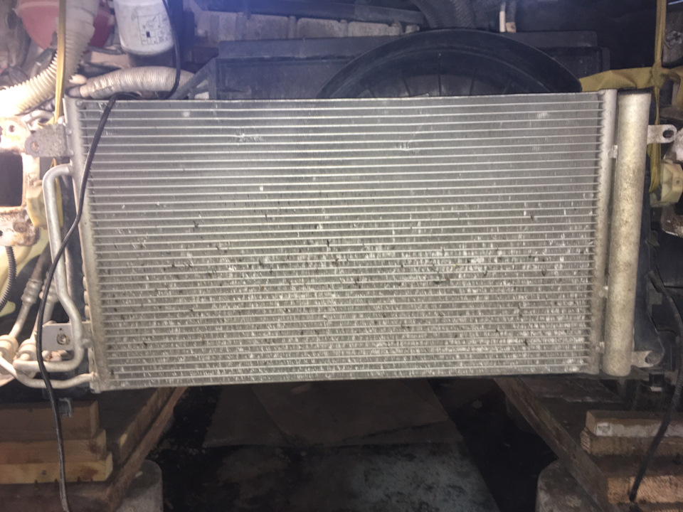 Замена радиатора кондиционера — Volkswagen Polo Sedan, 1,6 л, 2012 года ...