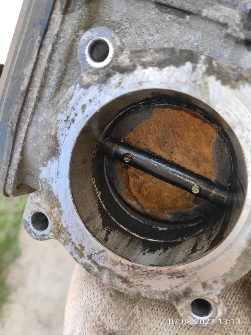 Чистка дроссельной заслонки — Mitsubishi Lancer X, 1,8 л., 2008 года ...