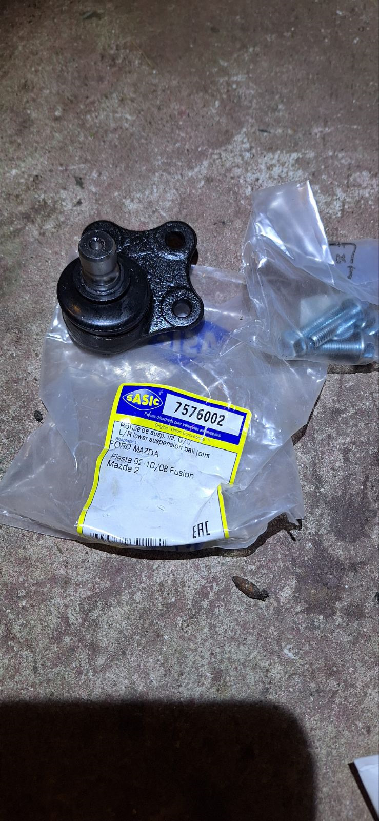 Фото в бортжурнале Ford Fusion. Запчасти на фото: 7576002