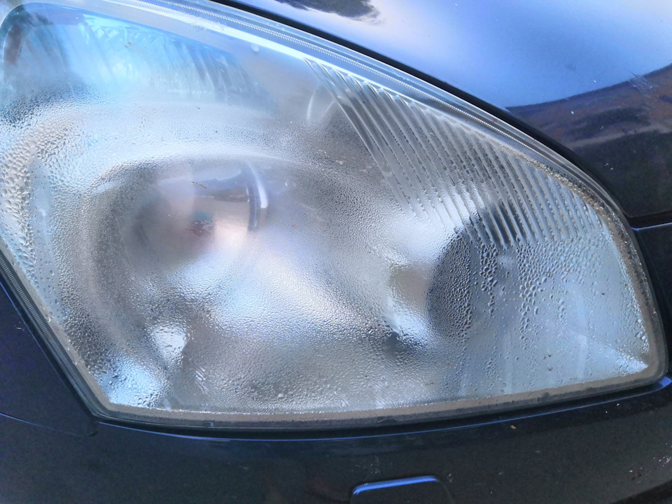 Запотела фара. Помогите) — Nissan Qashqai (1G), 1,6 л, 2008 года ...