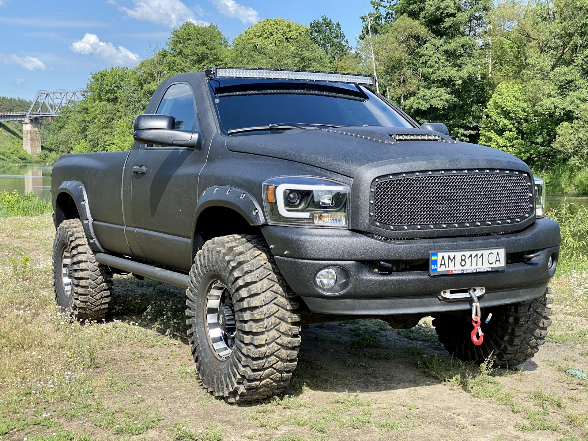 Додж рам хеми 5.7. Dodge Ram 2500 5.7. Dodge Ram 5.7 Hemi. Dodge Ram 2500 Twister. Dodge Ram 2500 Hemi 7.9.