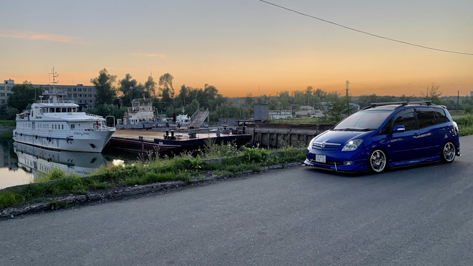 Реле вежливых поворотников — Toyota Corolla Spacio (E121), 1,8 л., 2002 ...