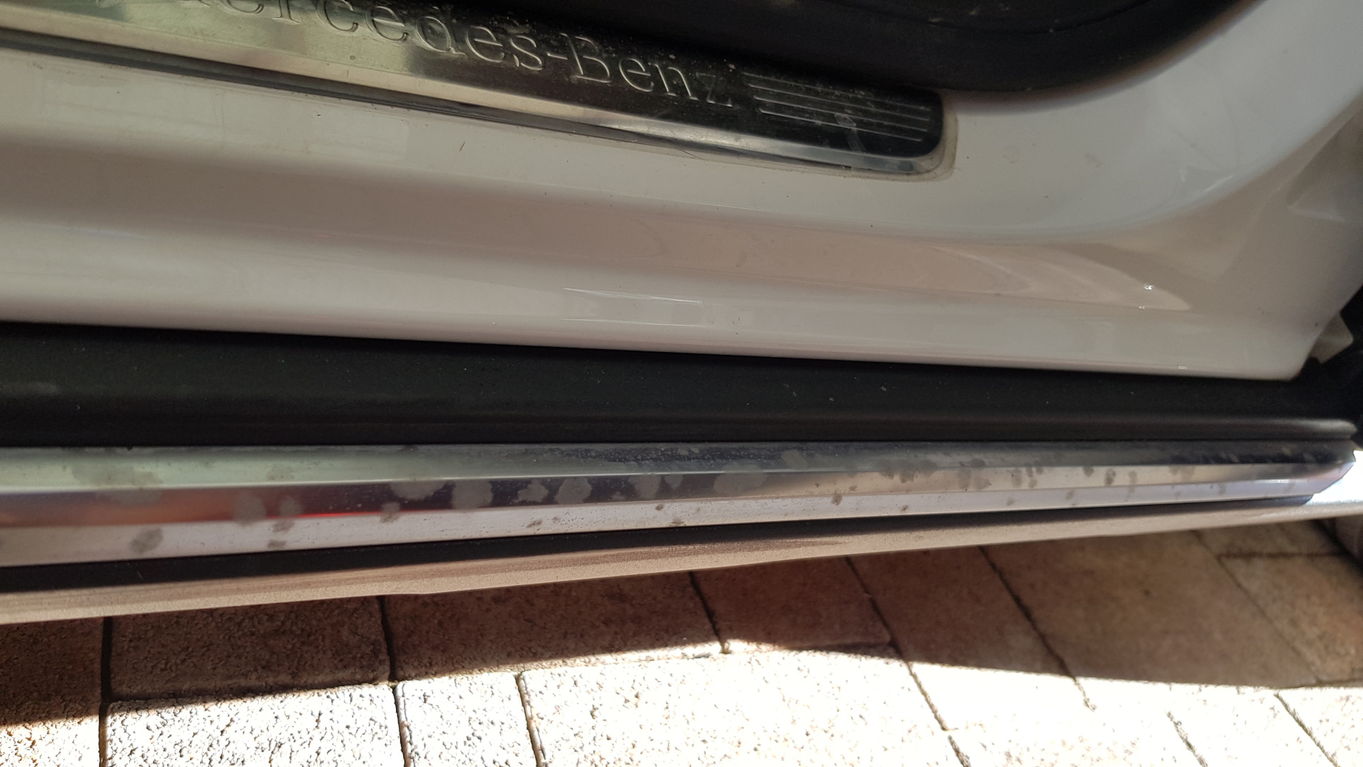 Очистка хромированных деталей — Mercedes-Benz E-class All-Terrain, 2 л ...