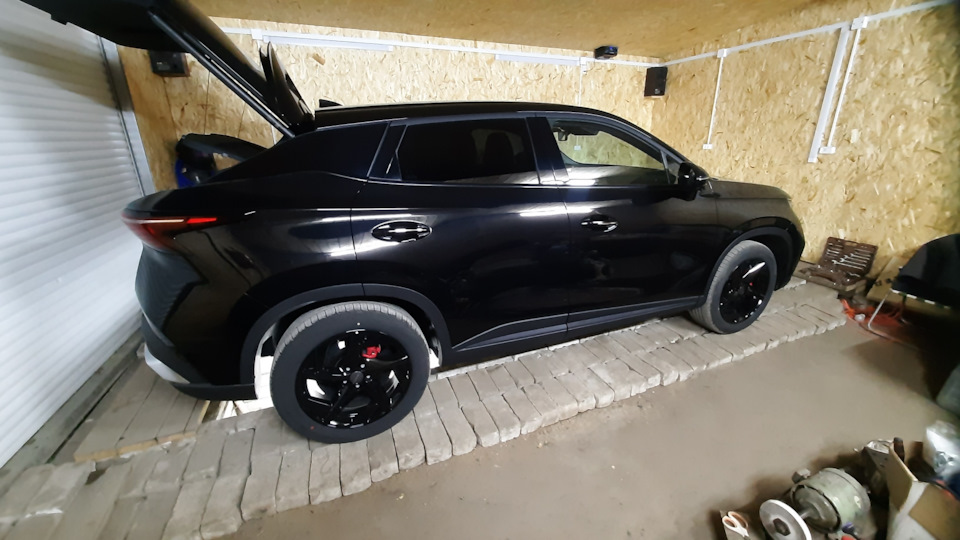 Брызгавики omoda C5 — Omoda C5, 1,5 л, 2024 года | покупка машины | DRIVE2