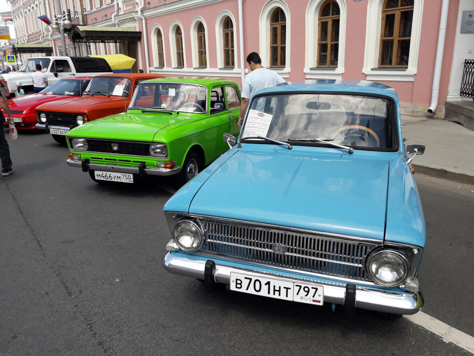 ваз 69 года. москвич тверь. москвич 2022. флаг автомобильный клуб москвич. москвич 412 1992 оригинал.