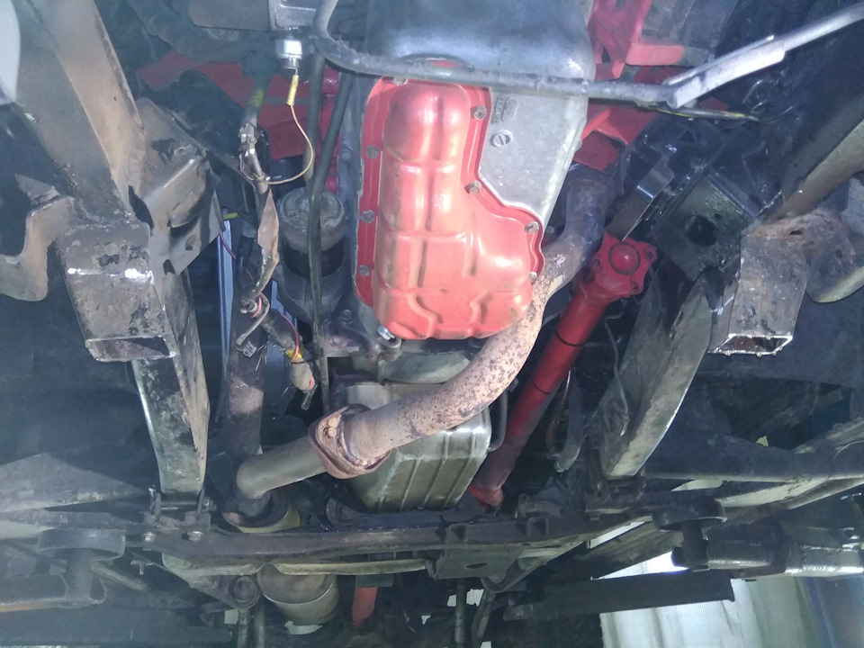 Ампутировал — Mitsubishi Montero I