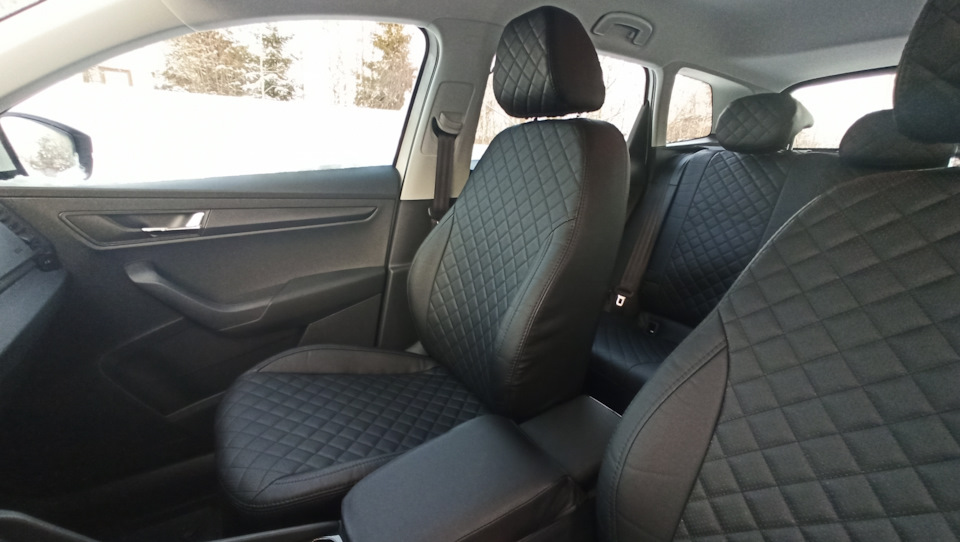 H15TRngaaKAEr3Vf8p1u9TOAqCM 960 Как одевать чехлы на сиденья автомобиля шкода рапид