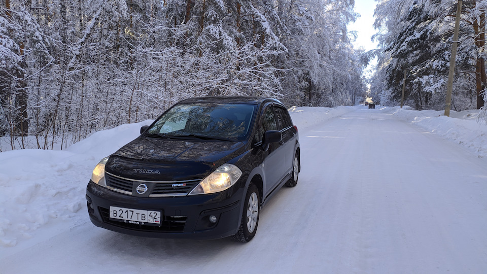 Фото в бортжурнале Nissan Tiida (1G)
