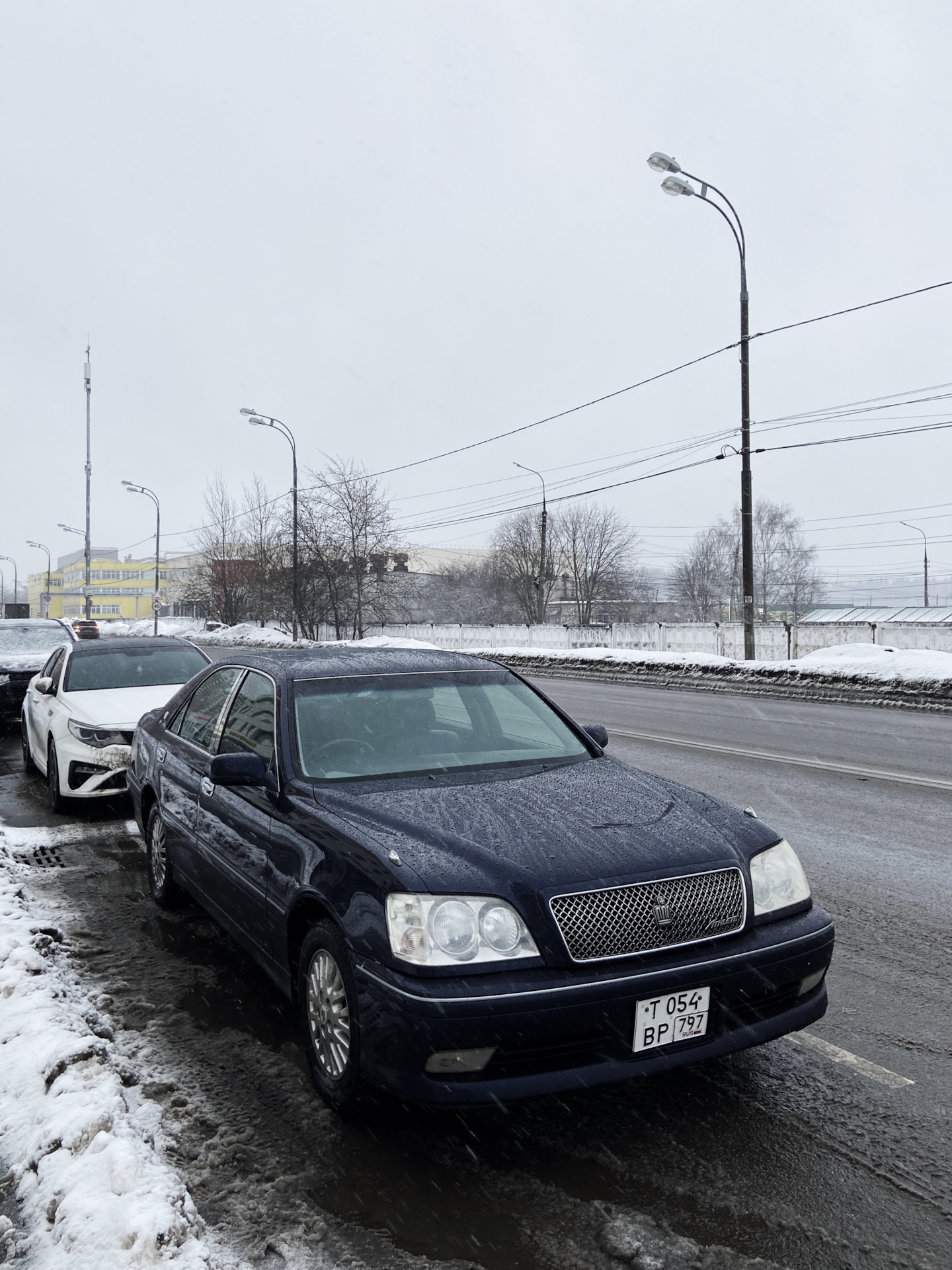 Toyota crown 171 кузов