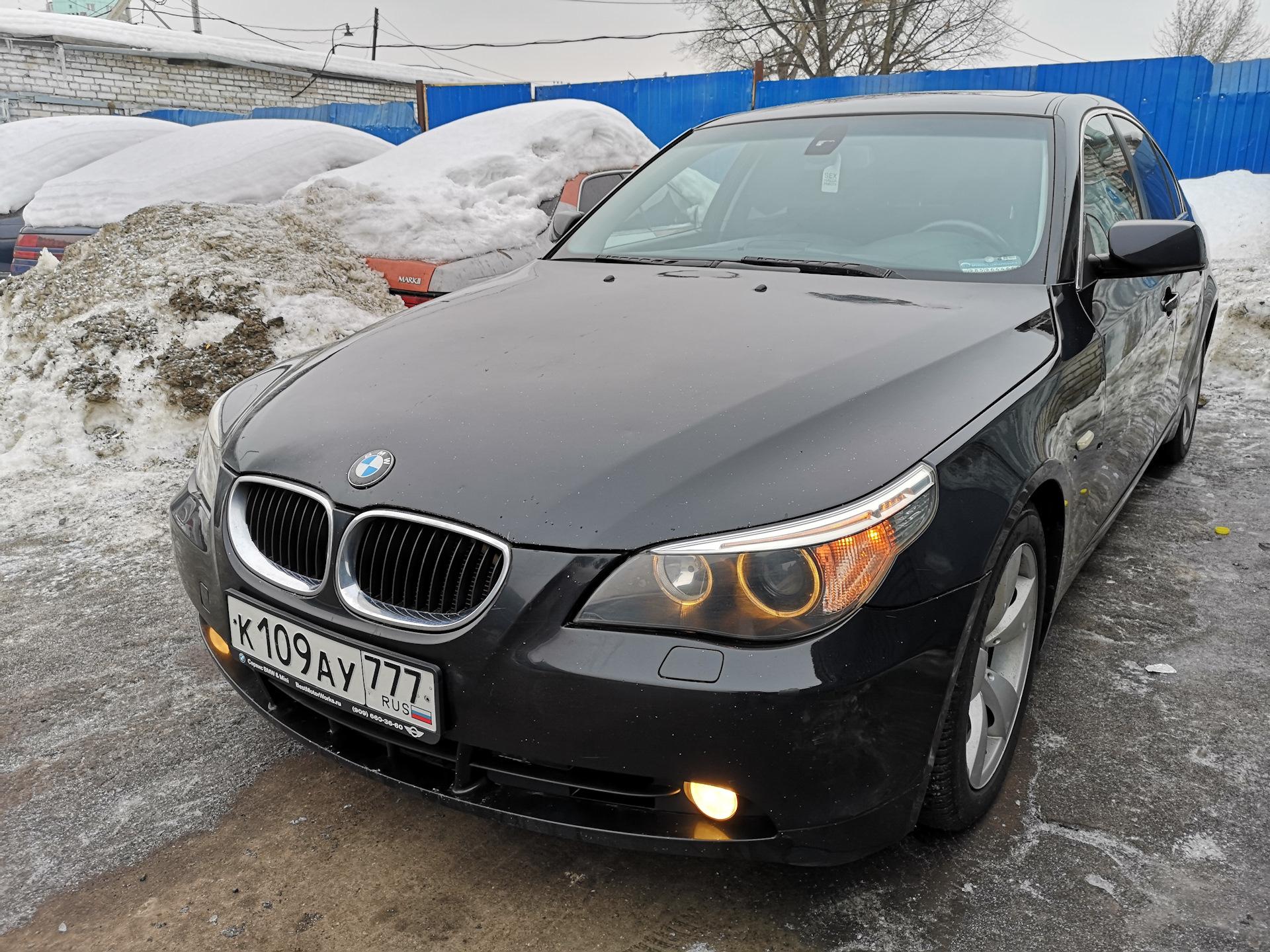 Продам е. BMW 5 2004. BMW 5 Series 2004. БМВ 5 2004 года. BMW 5er 2004.