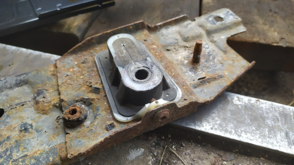 Фото в бортжурнале Citroen Grand C4 Picasso (2G)