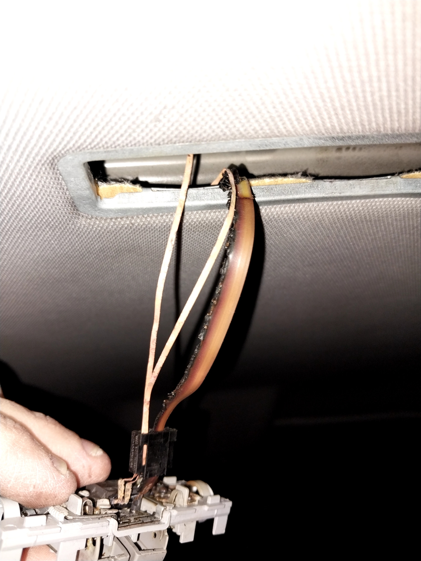 Случилось нечто, пришлось купить новый аккумулятор — Opel Zafira B, 1,8 ...