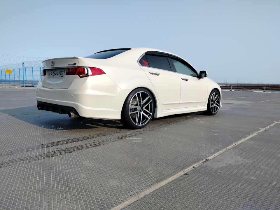 Фото в бортжурнале Honda Accord (8G)