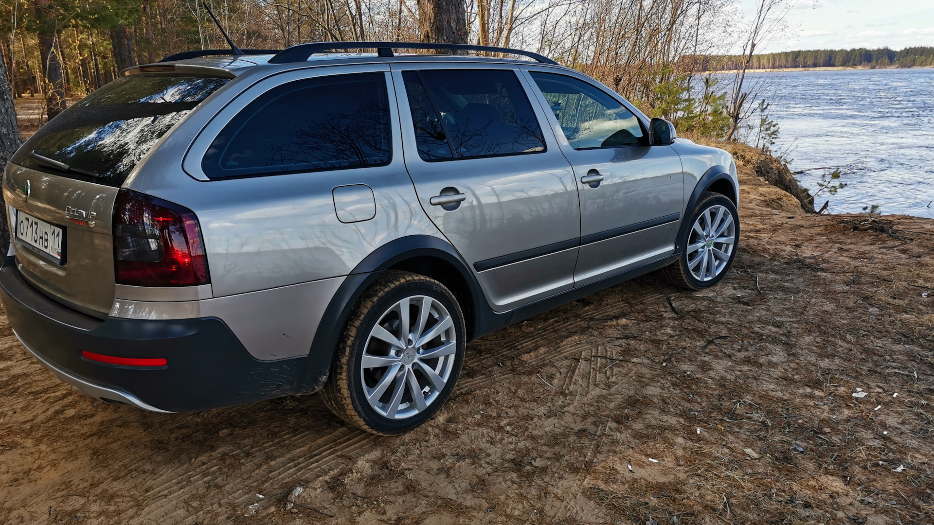 Skoda Octavia Scout A5 Mk2 1.8 бензиновый 2012 | Made in Czech Republic на  DRIVE2