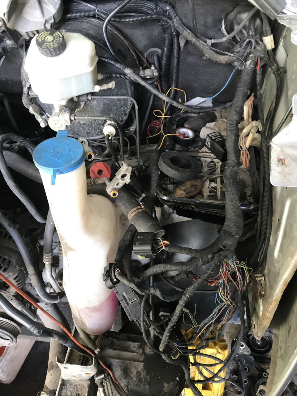 Замена блока АBS+возня с косой ЗБУ — Volkswagen Crafter (1G), 2,5 л ...