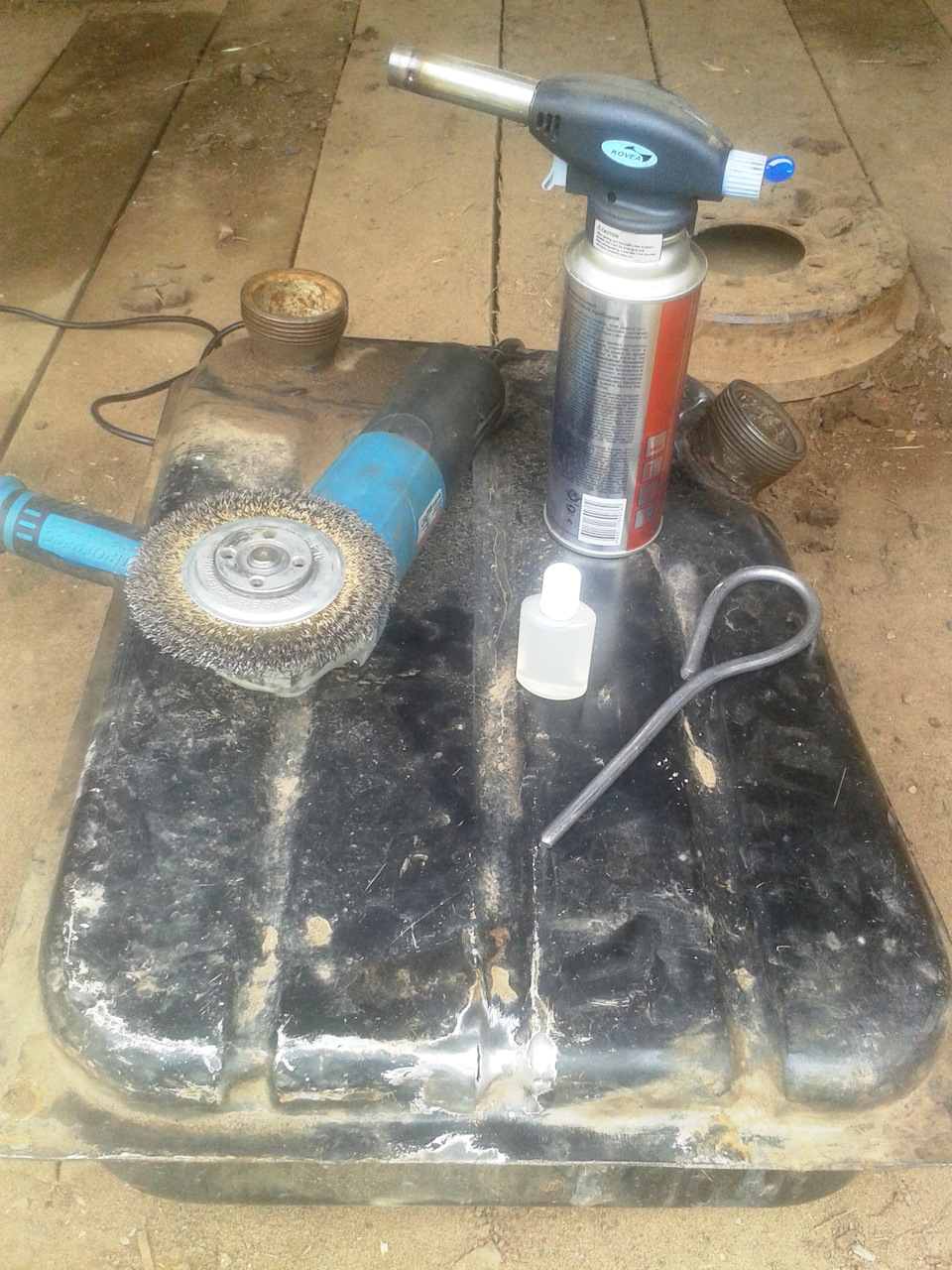 Пайка бензобака своими силами — ГАЗ 69, 2,1 л, 1961 года | своими ...