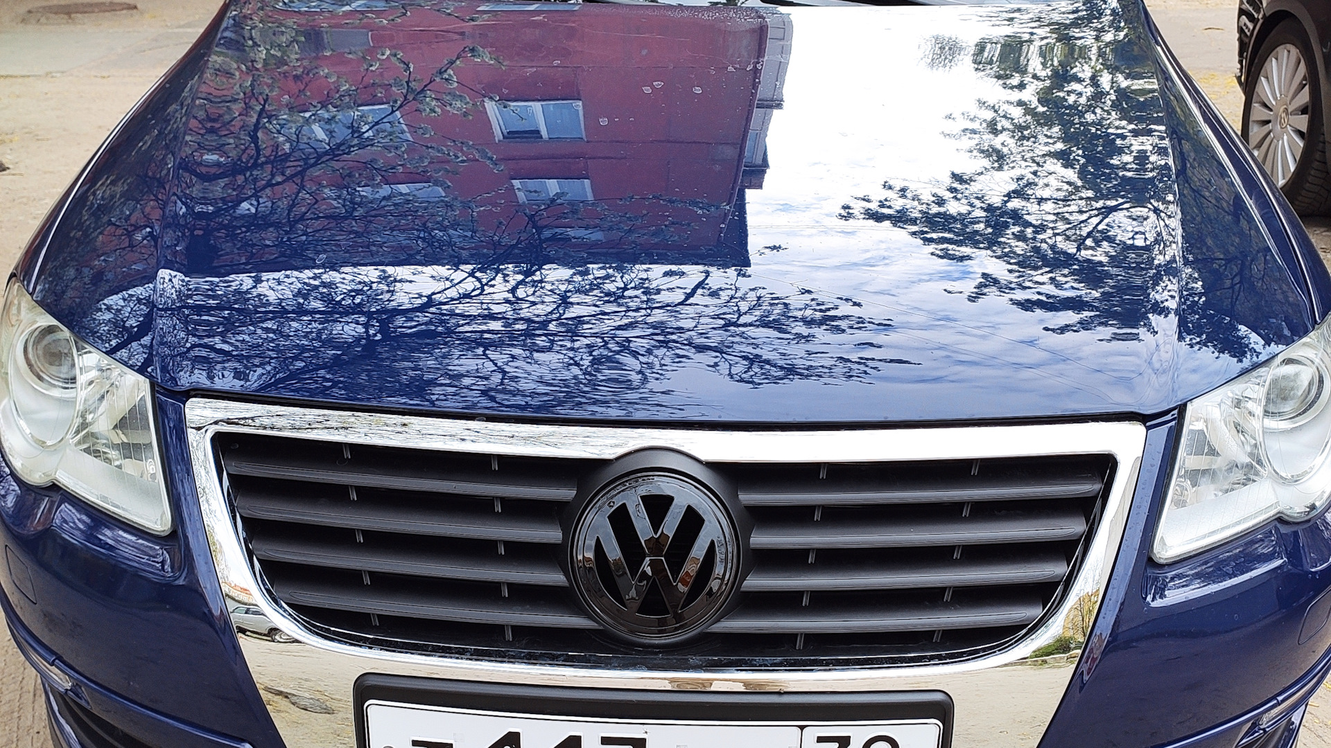 Volkswagen Passat B6 1.4 бензиновый 2009 | Синий седан на DRIVE2