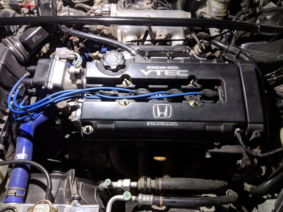 . — Honda Civic (6G)
