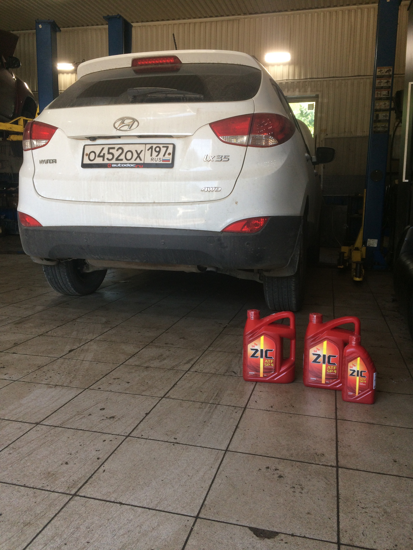 Замена масла в акпп — Hyundai ix35, 2 л., 2010 года | плановое ТО | DRIVE2