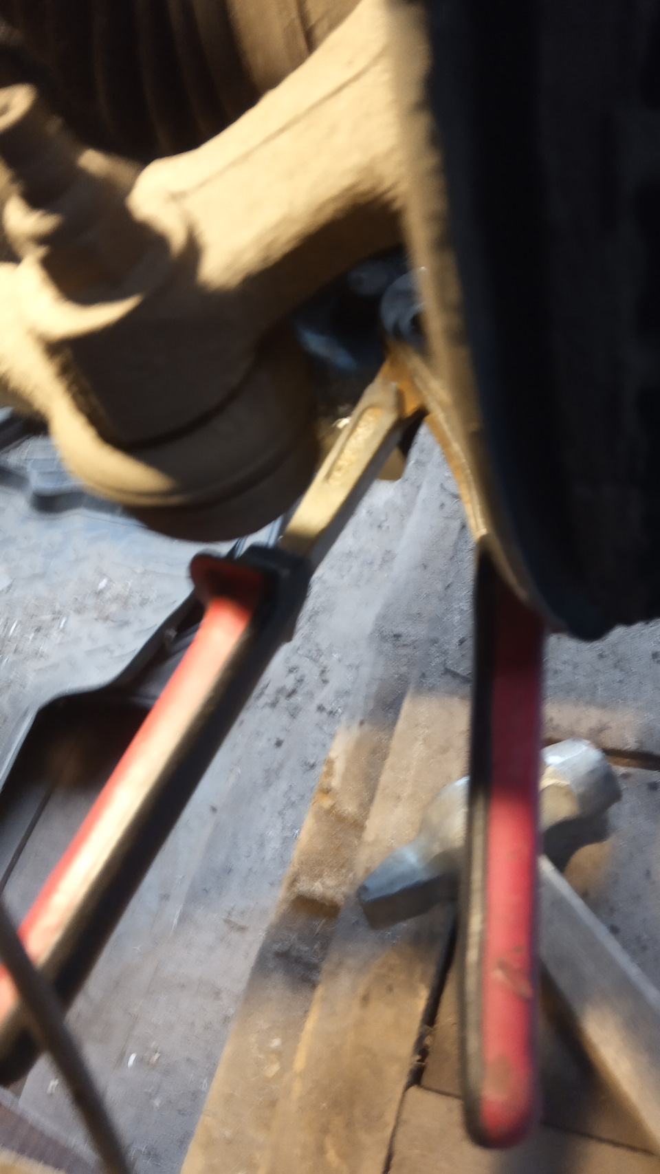 Фото в бортжурнале Nissan Terrano III