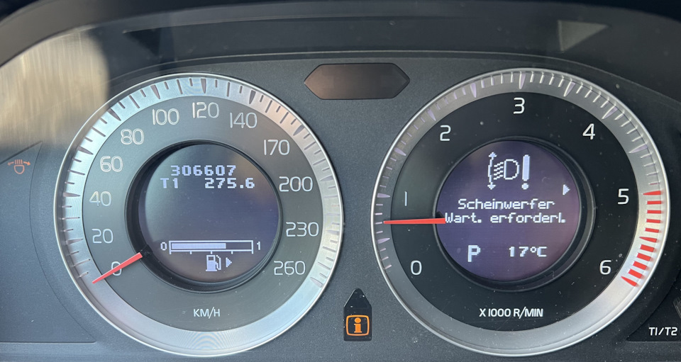 Замена заднего датчика положения кузова ХС60 — Volvo XC60 (1G), 2,4 л ...