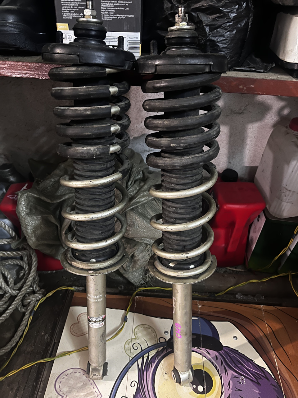 Mugen мне в тачку 😆. Заднии стойки. — Honda Accord (7G), 2,4 л, 2002 ...