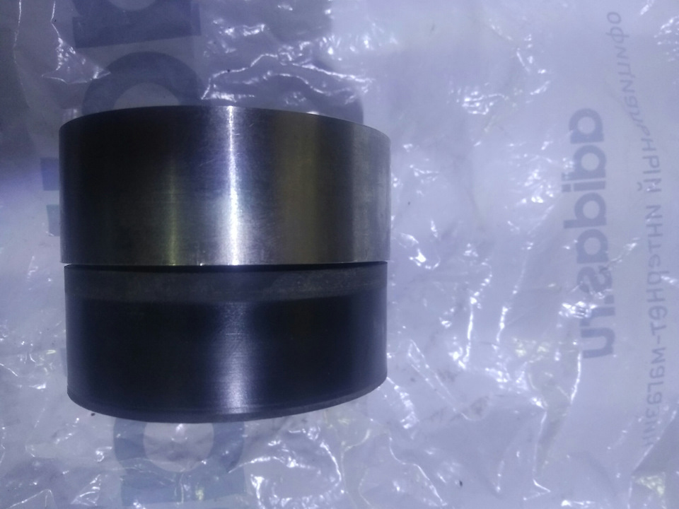 Замена натяжного ролика — УАЗ Patriot, 2,7 л, 2009 года | своими руками ...