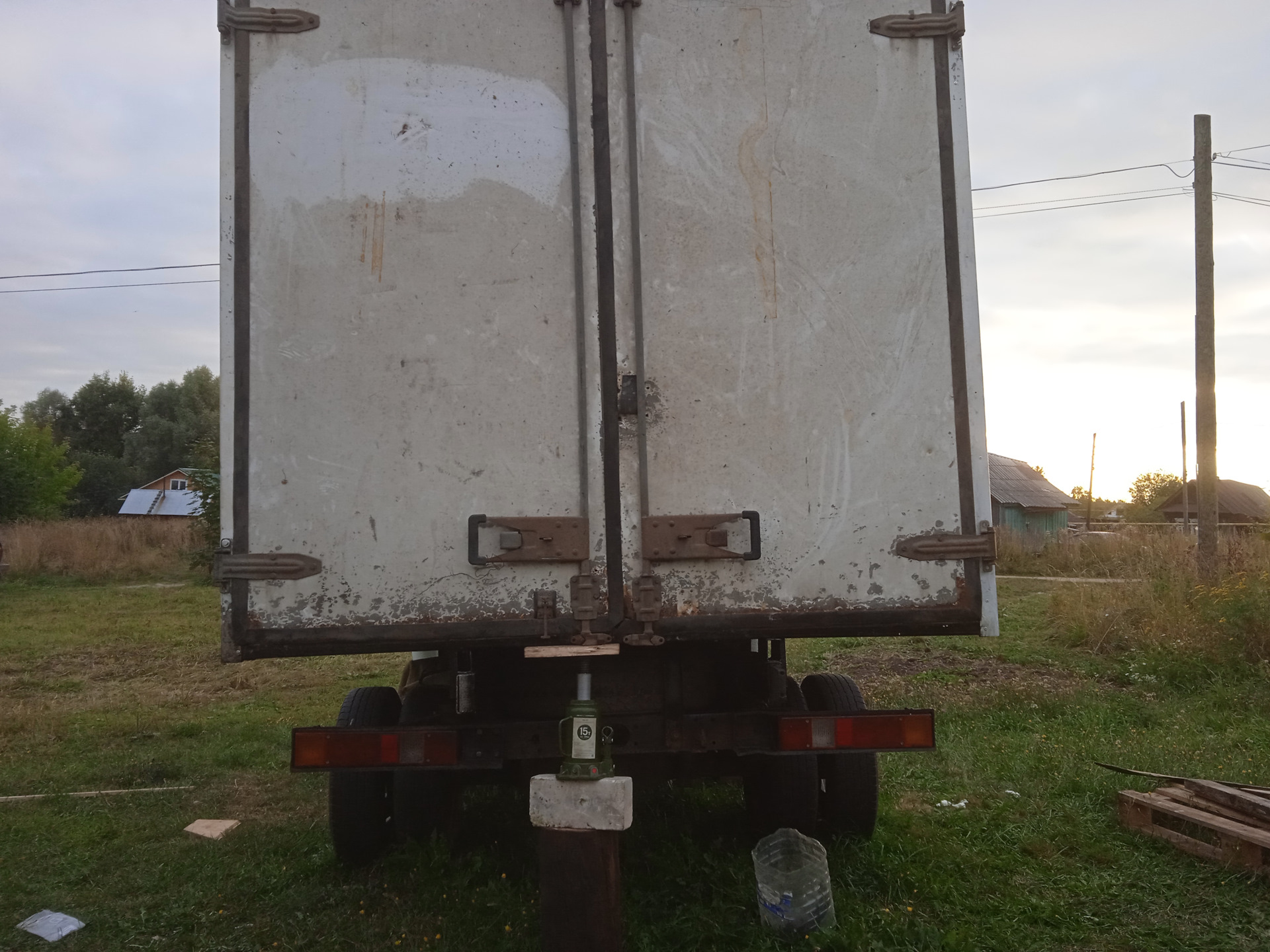 Замена пола и лаг фургона — ГАЗ Газель, 2,9 л, 2014 года | своими ...