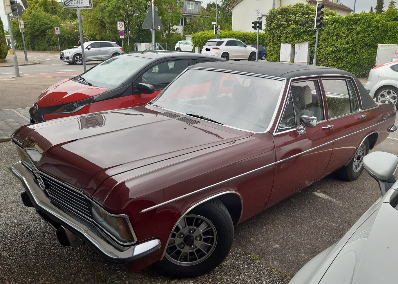 Opel Diplomat 2020