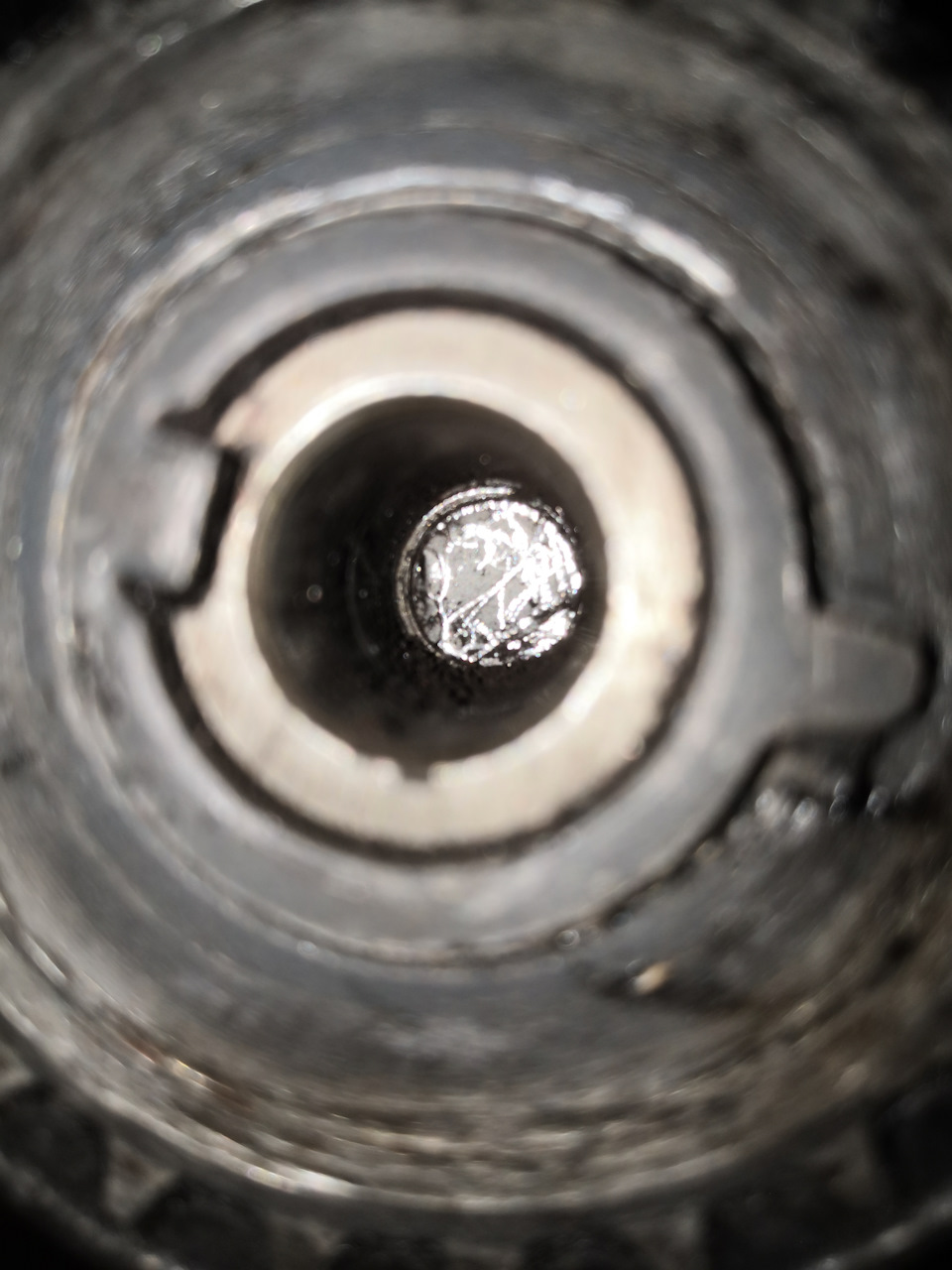 Лопнул болт шкива коленвала — Opel Zafira A, 1,8 л, 2004 года