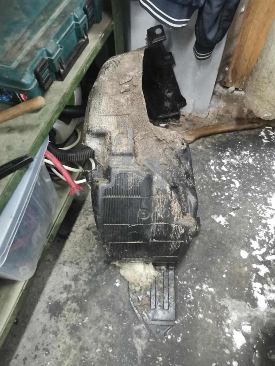 Шви передние подкрылок — KIA Rio (3G), 1,4 л, 2015 года | своими руками ...