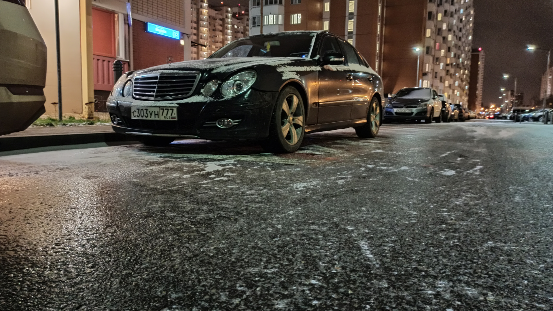 Mercedes-Benz E-class (W211) 3.5 бензиновый 2006 | Москвичский на DRIVE2