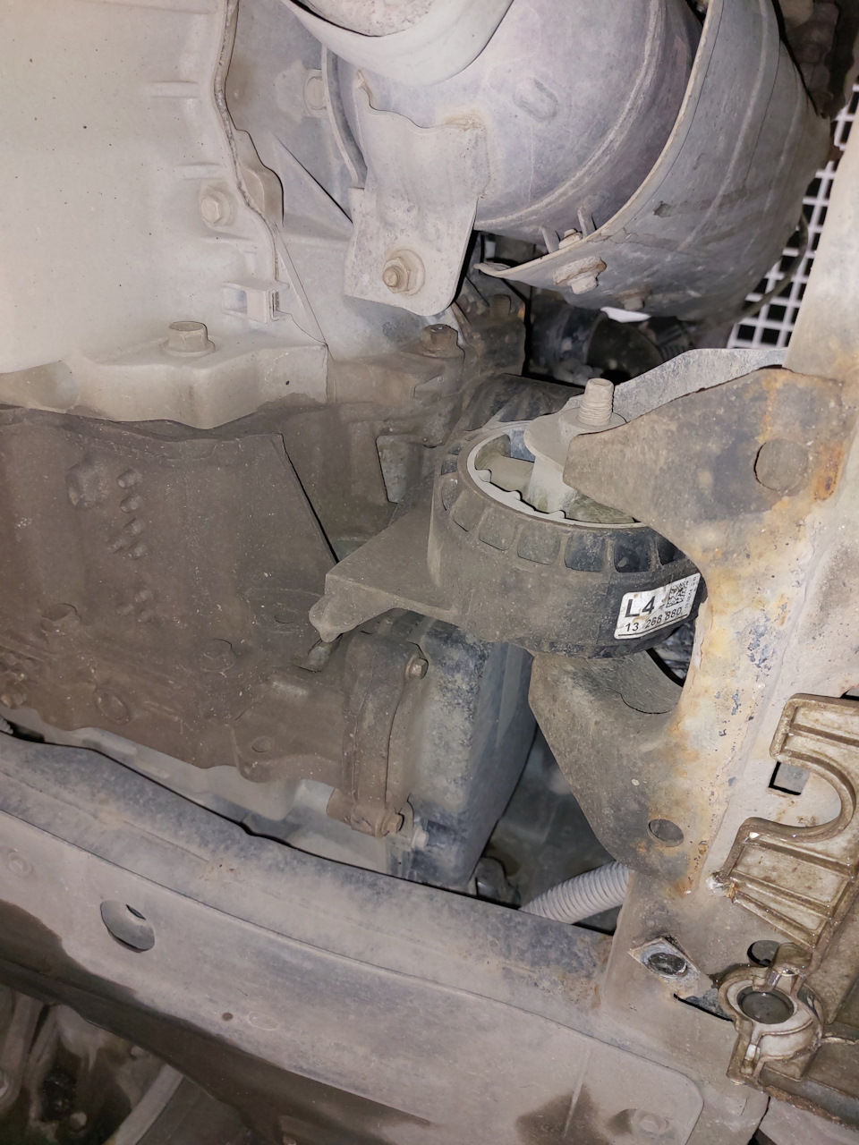 Фото в бортжурнале Opel Insignia (1G). Запчасти на фото: 13268880