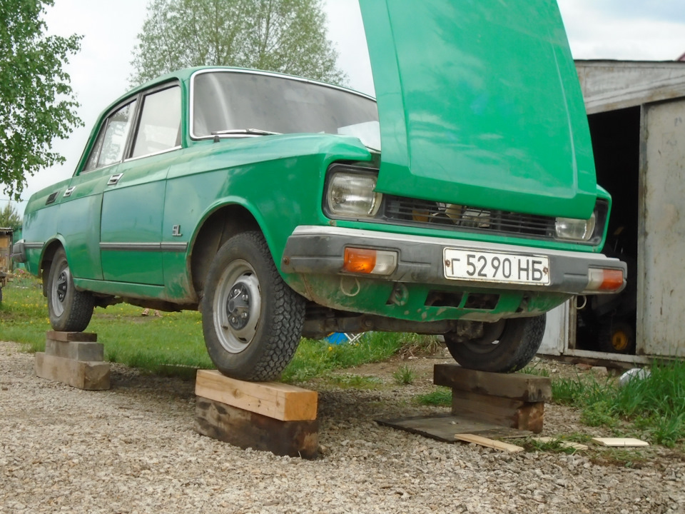 Фото в бортжурнале Москвич 2140 SL