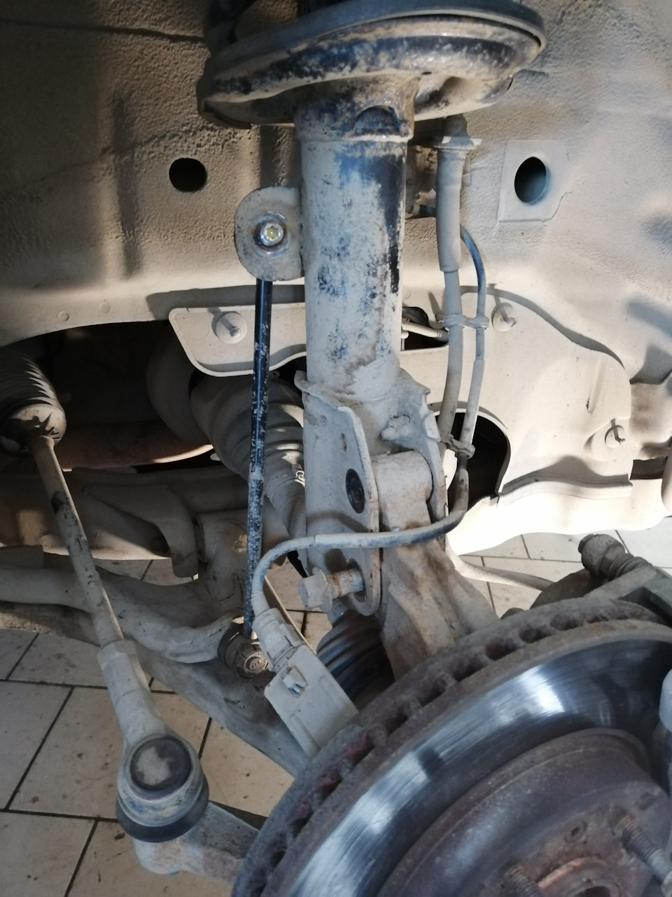 Chevrolet Captiva — увеличиваю клиренс. — Chevrolet Captiva (1G), 2,4 л ...