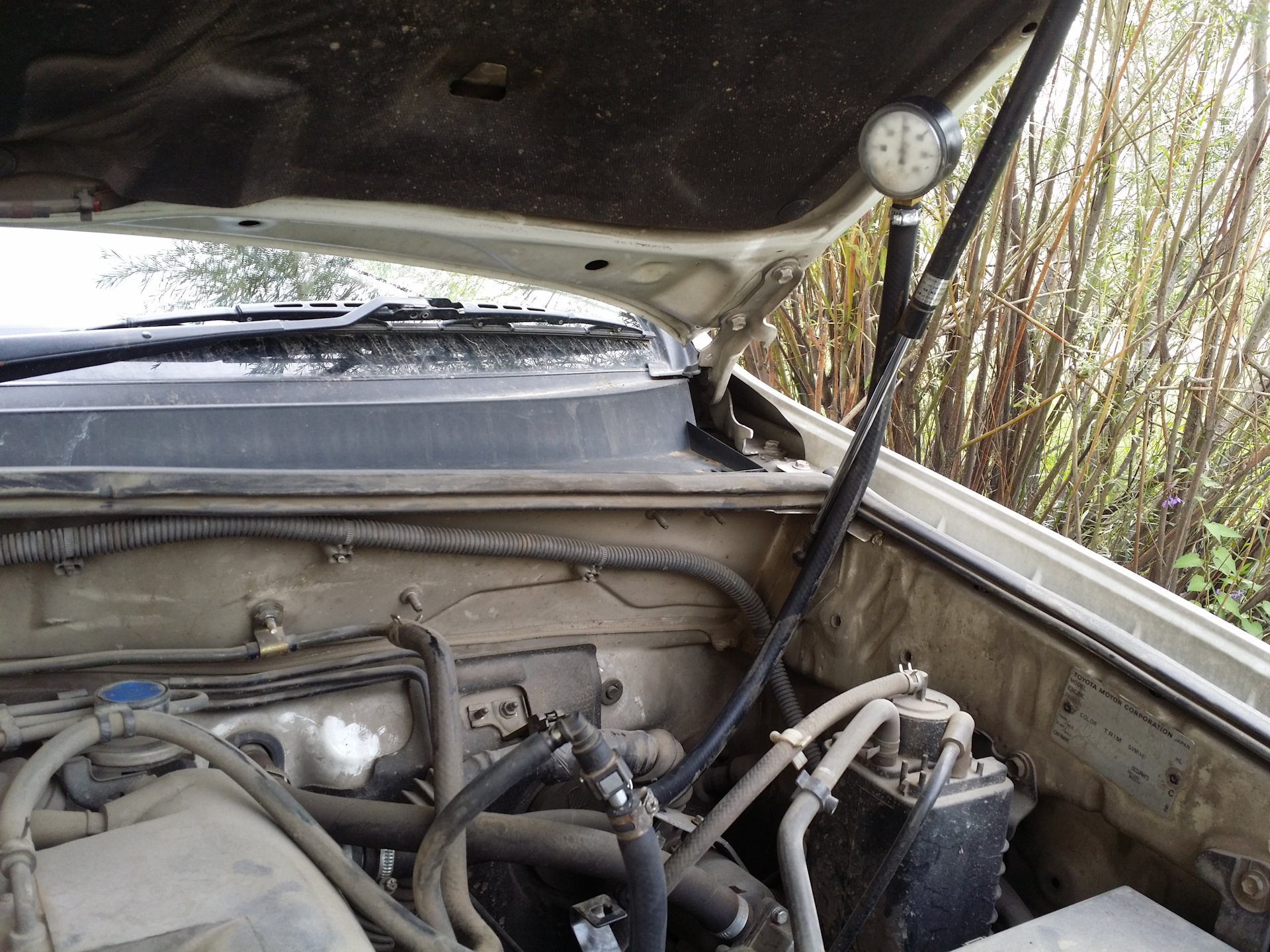 Замер давления топлива на 3RZ — Toyota Land Cruiser Prado 120-series, 2 ...