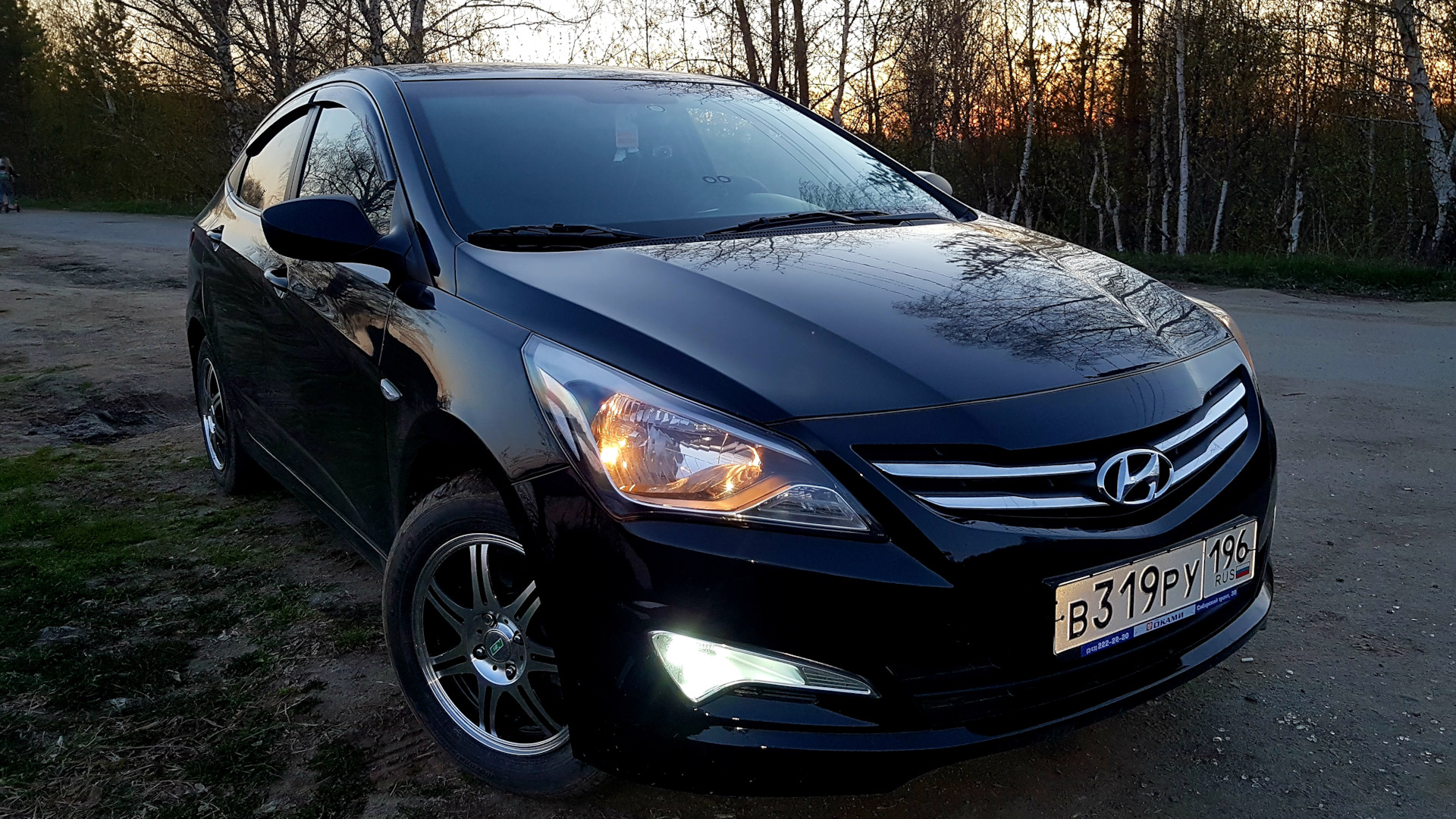 Hyundai Solaris 1.4 бензиновый 2015 | Чёрная пантеррррра ;) на DRIVE2