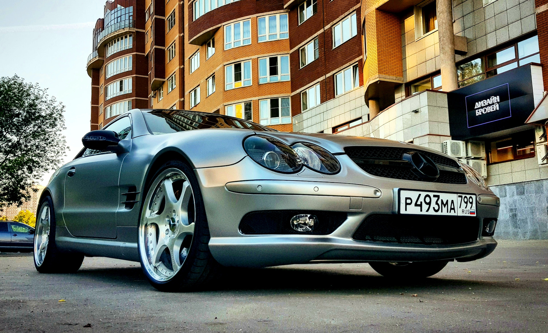 Авто мм. SL 55 Tuning. SL 55 AMG кличка. SL 55 famous. SL-55e.