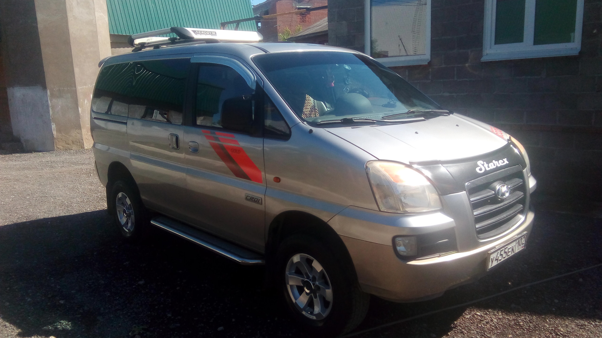 Hyundai starex 2005 год