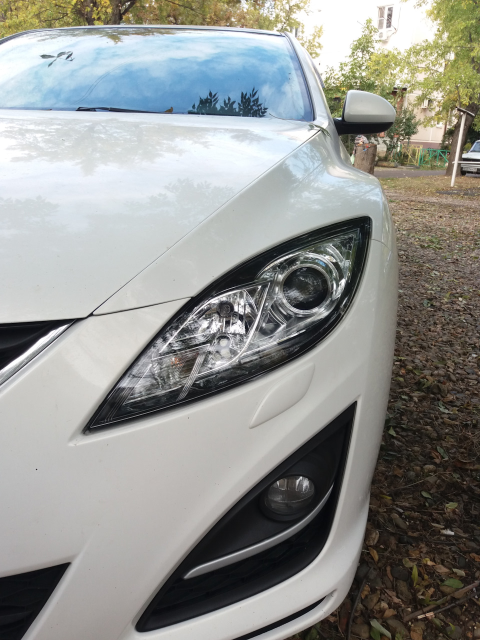 Покрытие фар лаком — Mazda 6 (2G) GH, 2 л, 2012 года | другое | DRIVE2