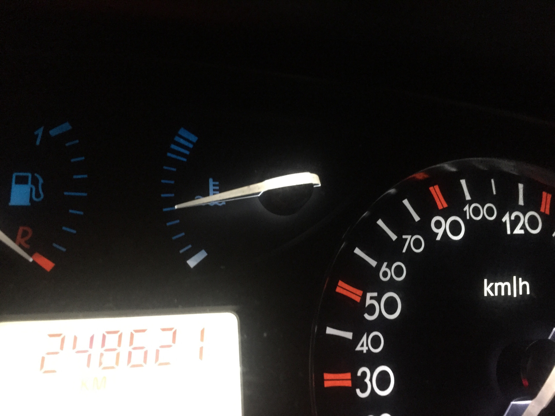 Не дует горячим воздухом из отопитель салона — Renault Laguna II, 1,8 л ...