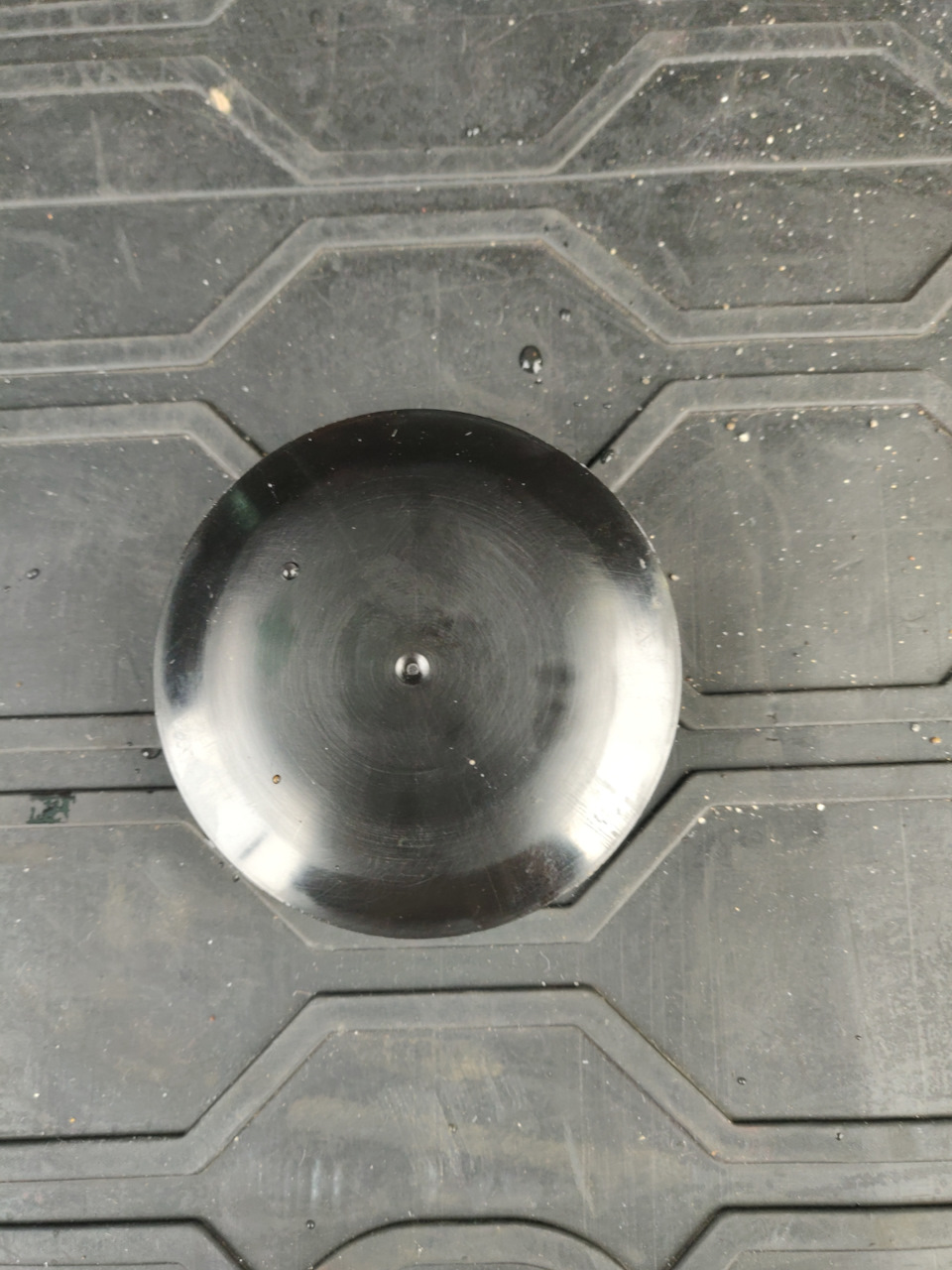 WHT007697 Крышка VAG | Запчасти на DRIVE2